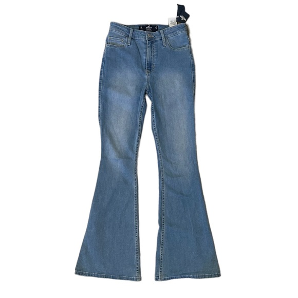 Hollister Denim - High-Rise Flare Jean Hollister Classic Stretch